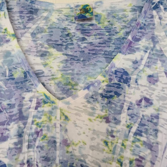 Soft Blue/Green and Whites in dressy Tee! S M - Picture 2 of 6